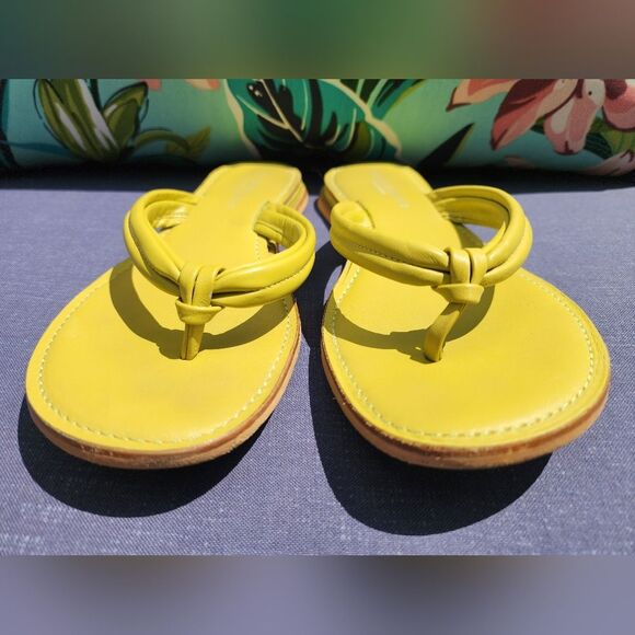 Apostrophe Women's beautiful leather sandals sz 7 Stylish Chic/ Comfy spring - Picture 2 of 13